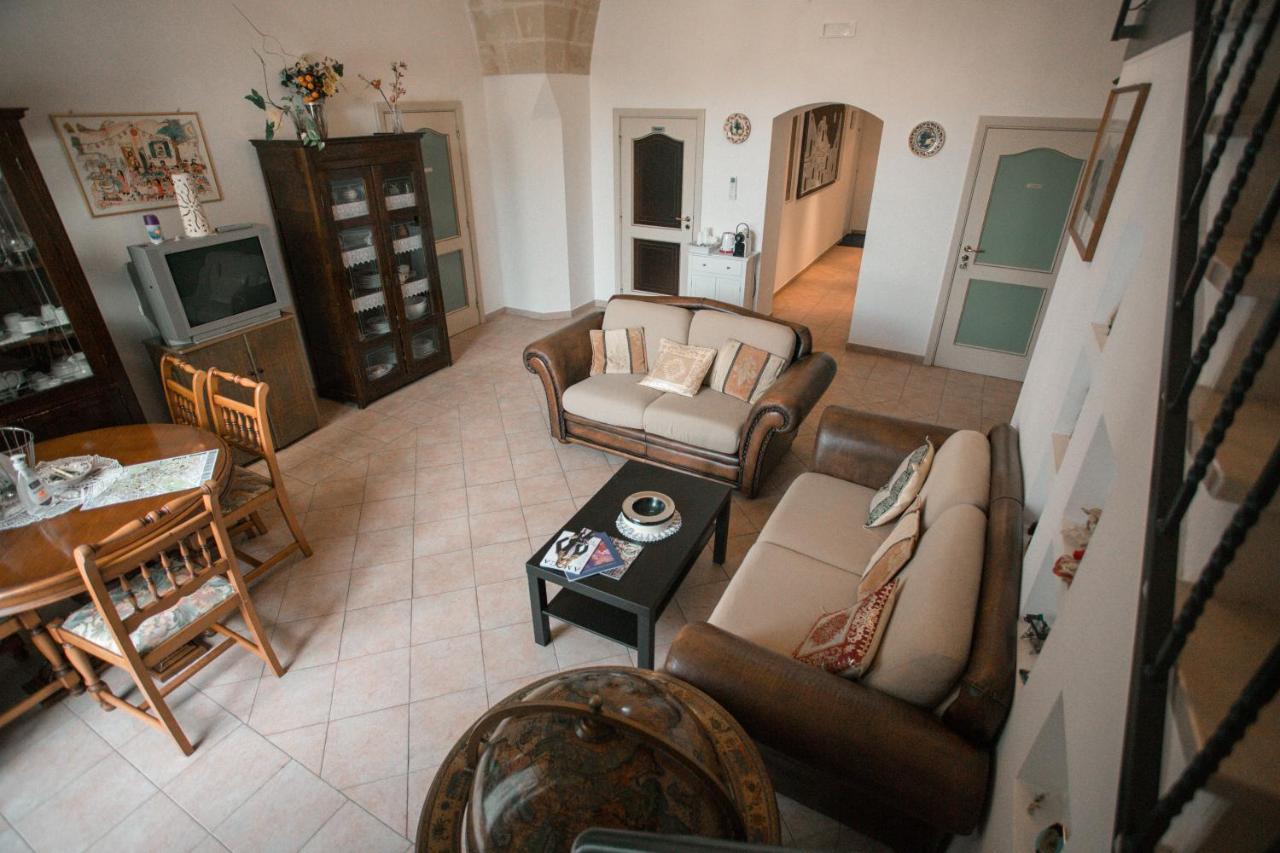 Donna Lina Acomodação com café da manhã Matera Exterior foto